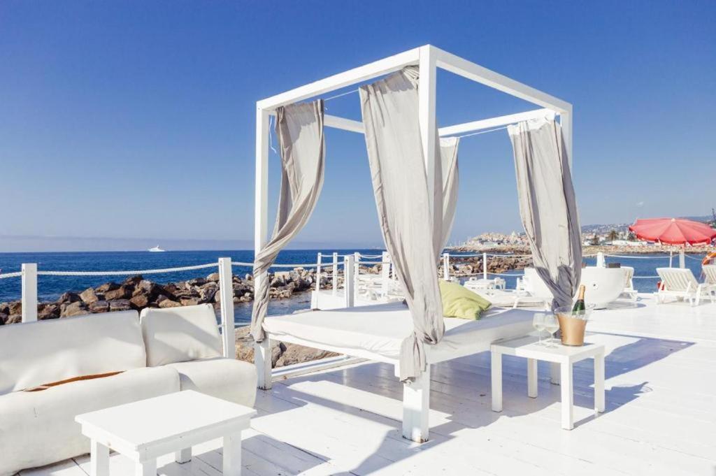 Hotel Kristina Imperia Luaran gambar